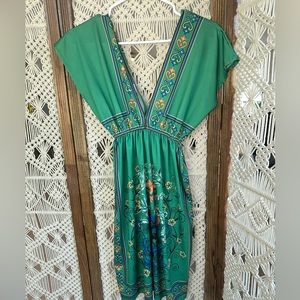 GORGOUS Flying Tomato deep V Neck maxi dress size s